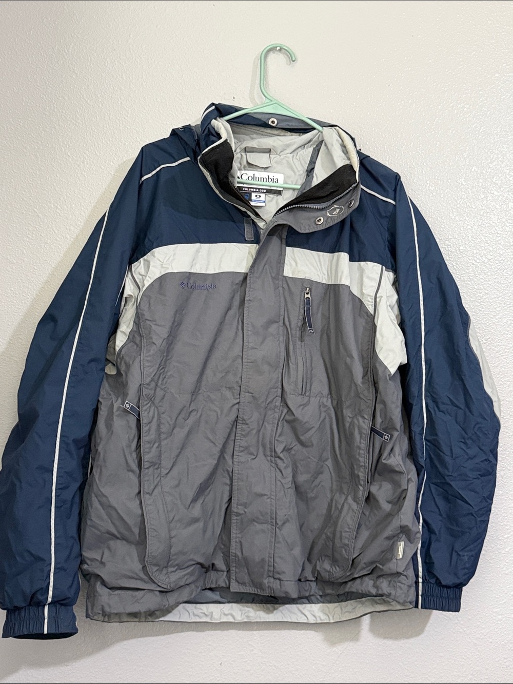 Columbia Men's Navy and Gray Hooded Rain Jacket